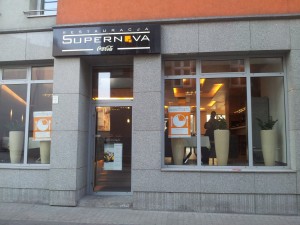 Gliwice: Wejście do restauracji Supernova od ul. Grodowej